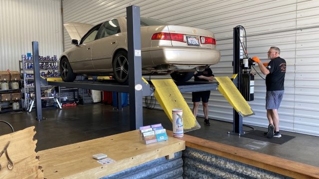 Freaky Fast Oil Change -We Provide Fast, Professional and Thorough Oil Change Service on A First Come First Served Basis.